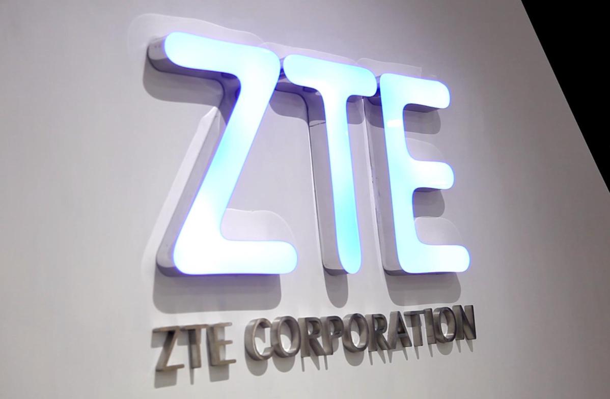 zte-e46.jpg